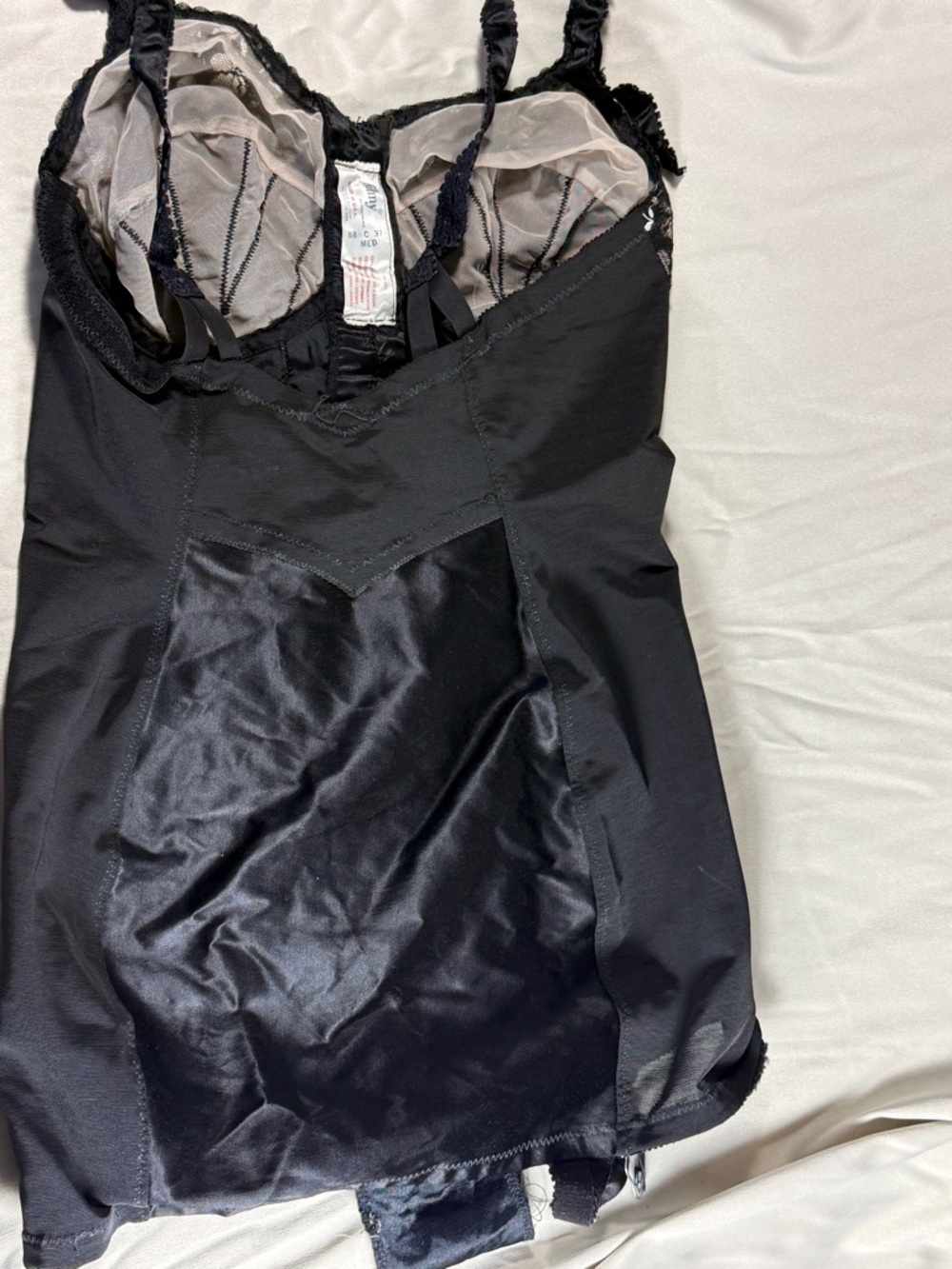 Vintage Black Lace Shaping Girdle with Garter Detail - Picture 8 of 12